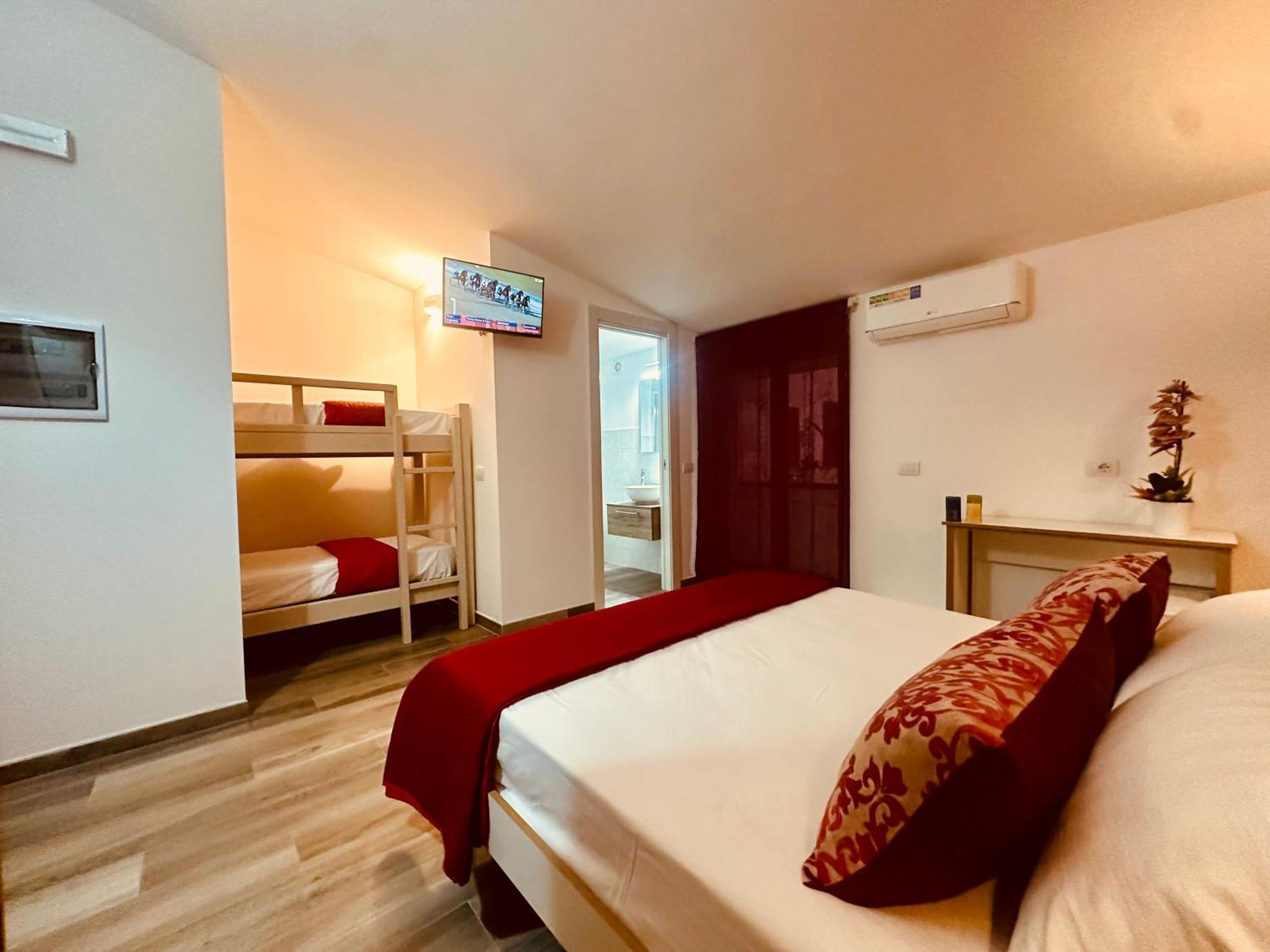 B&B The Sun - Family Rooms Tropea Extérieur photo